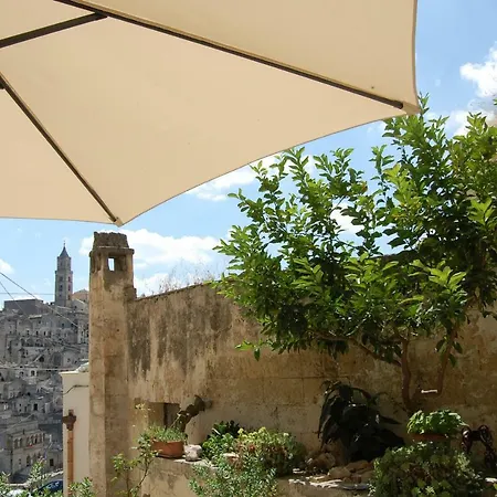 La Corte Degli Agostiniani